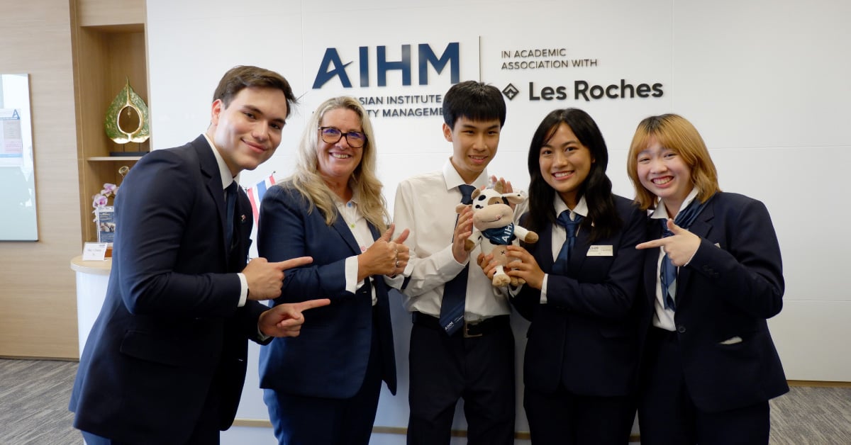 A Warm Welcome to AIHM’s New Students